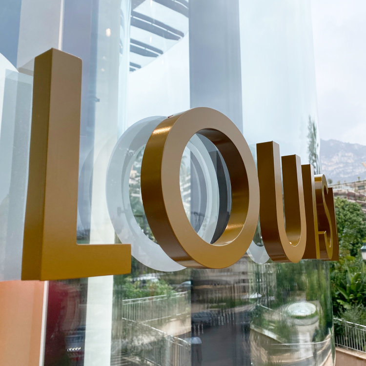 Lumen - Luxe - Louis Vuitton
